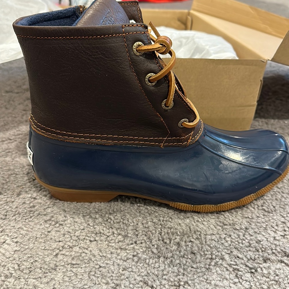 Brand New Sperry Boots! Size 8!